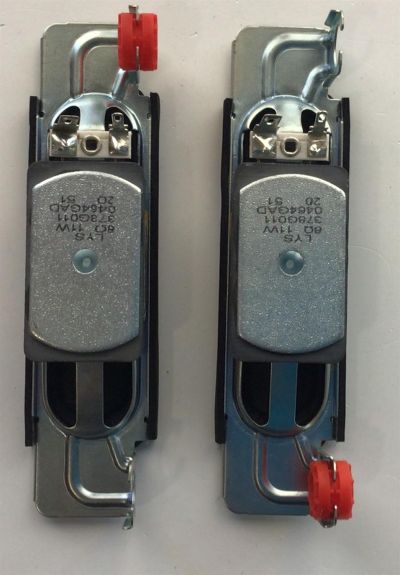 KIT DE BOCINAS (2PZS) VIZIO / NUMERO DE PARTE 378G011 / 6Ω 11W / 0464GAD /  20 / 51 / NUMERO DE PANEL TPT580F2-PV5D.Q / MODELO V585-H11 - Imagen 2